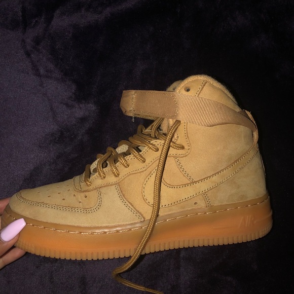 nike air force 1 high lv8 wheat